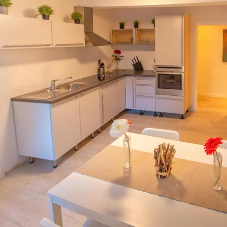 Lovely In The Old Town Appartement